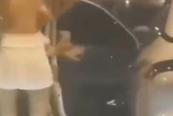 脱衣服视频,揭秘脱衣视频背后的故事